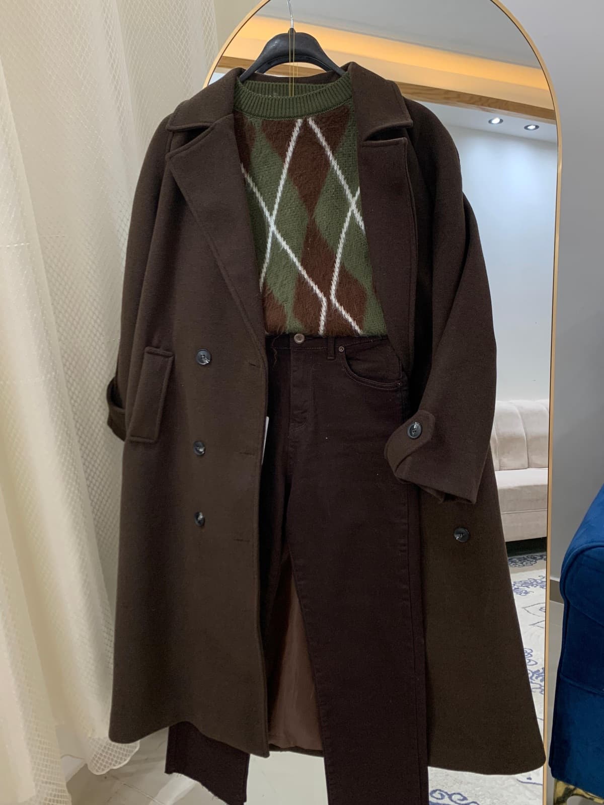 جكيت جوخ طويل بني